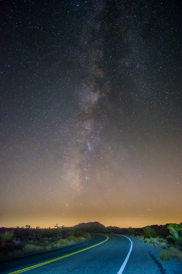Night sky photograph taken on 2016-09-26 with Nikon D7100.