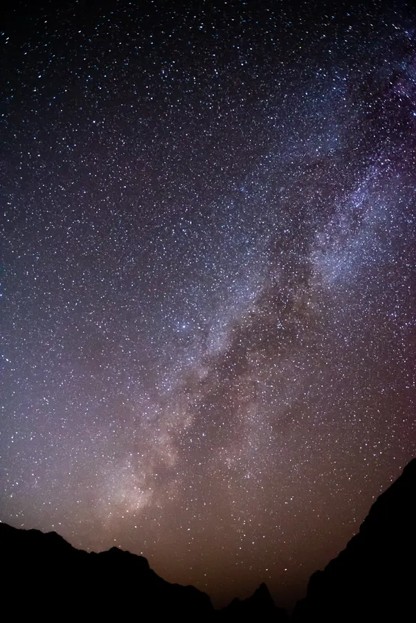 Night sky photograph taken on 2018-12-01 with Nikon D750.