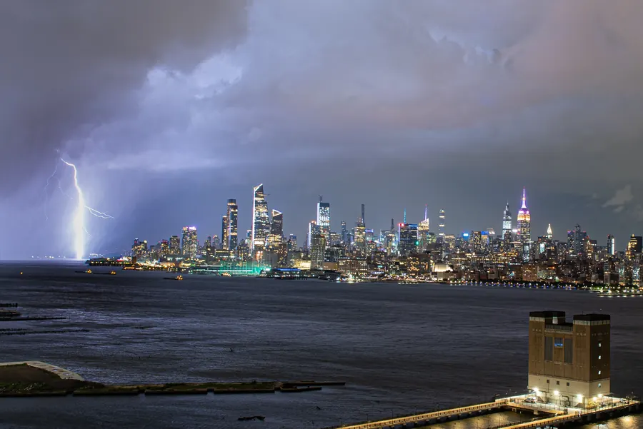 Night sky photograph taken on 2020-08-27 with Nikon D750.